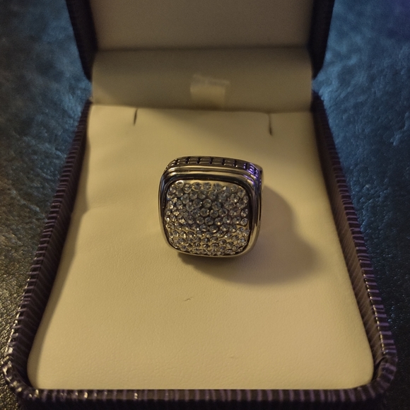 Cocktail Ring Size 7 - Picture 3 of 7